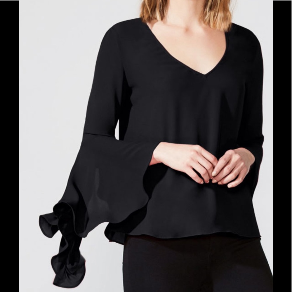 BAILEY44 TATYANA FLARE SLEEVE TOP in black